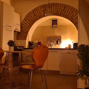 https://vintage-colosseo.it-romehotels.com